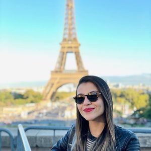 Meet your Posher, Leticia